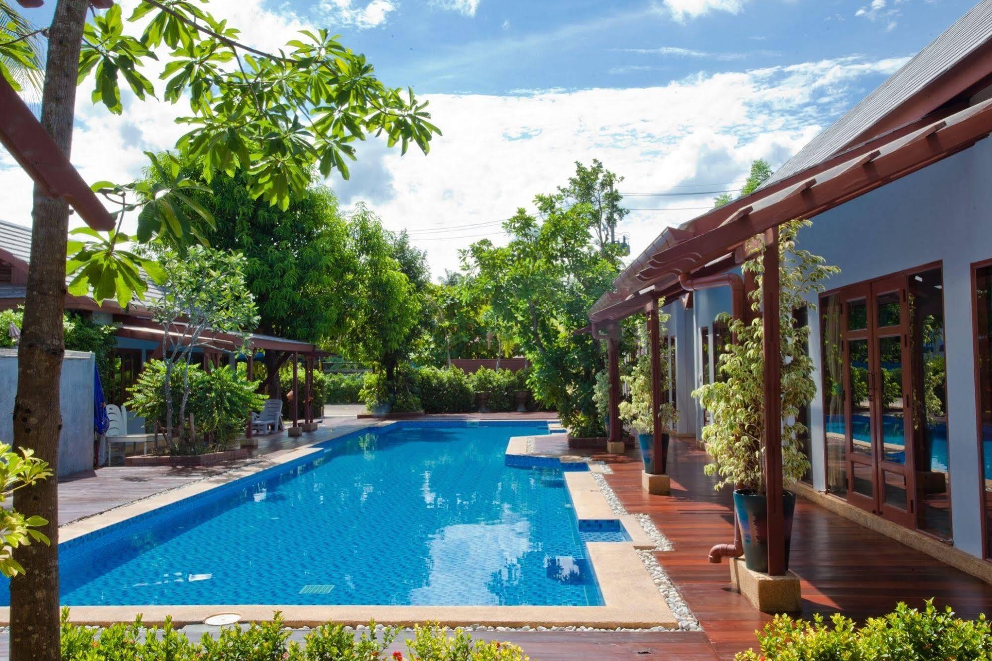 Ardea Resort Pool Villa Amphawa Exteriör bild
