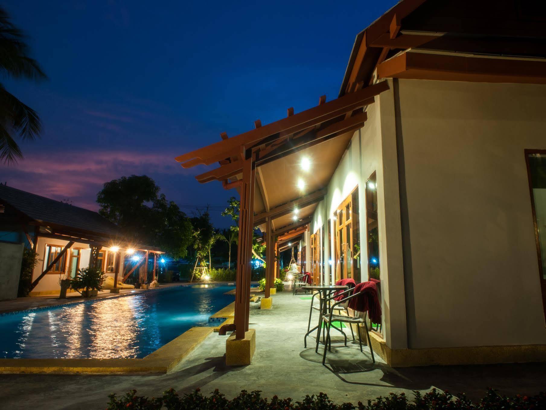 Ardea Resort Pool Villa Amphawa Exteriör bild