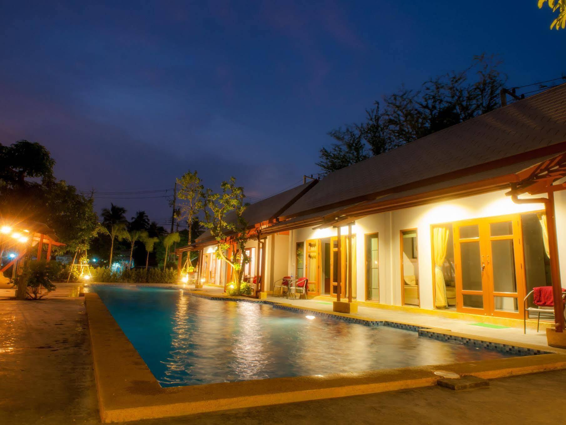 Ardea Resort Pool Villa Amphawa Exteriör bild