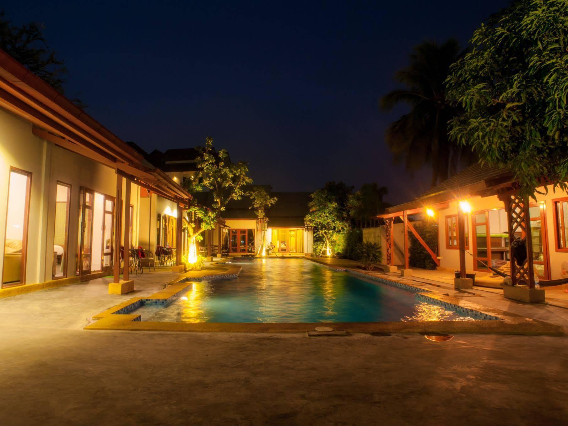 Ardea Resort Pool Villa Amphawa Exteriör bild